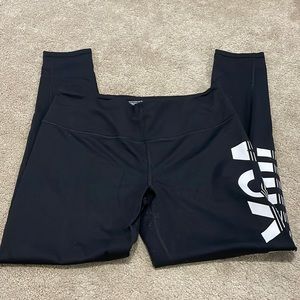 Victoria’s Secret VSX knockout leggings